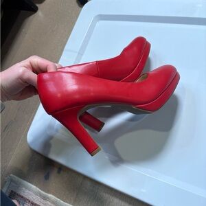 Dream Pairs Bold Red Heels